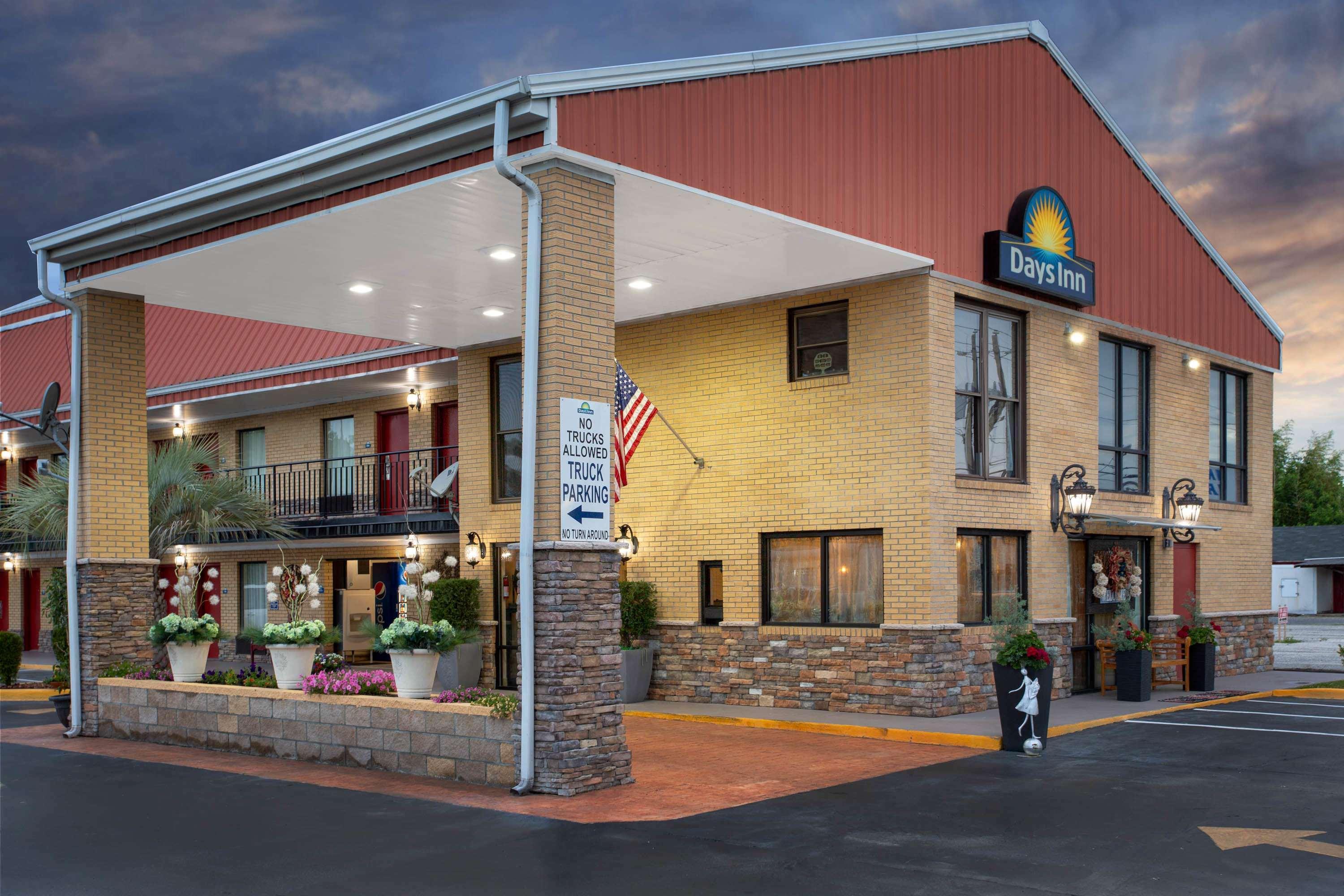 Days Inn By Wyndham Lake City Kültér fotó
