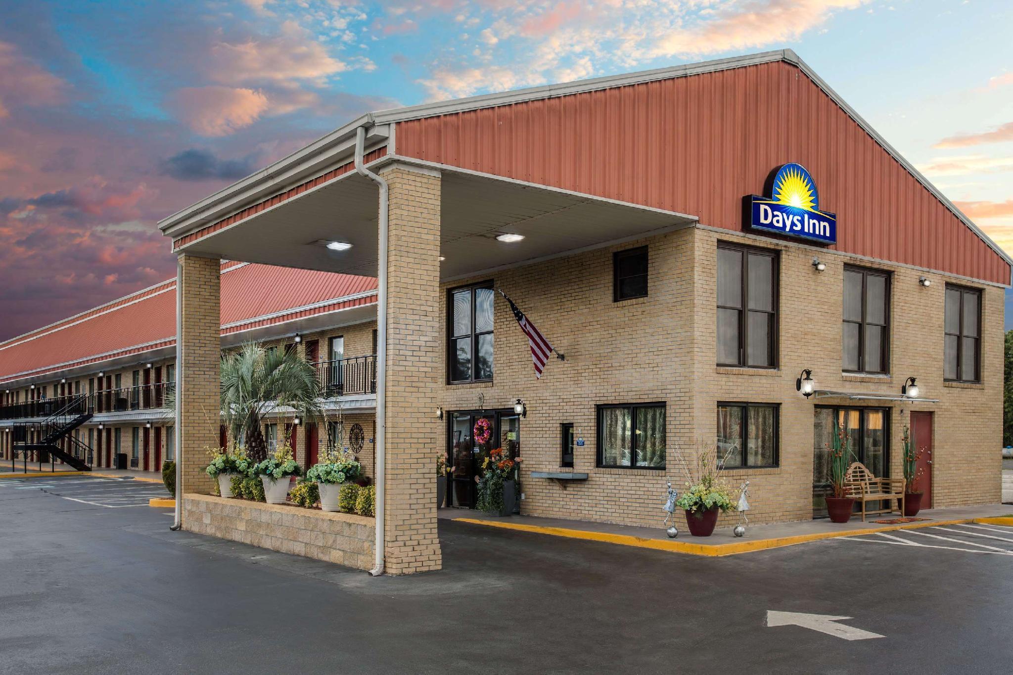 Days Inn By Wyndham Lake City Kültér fotó
